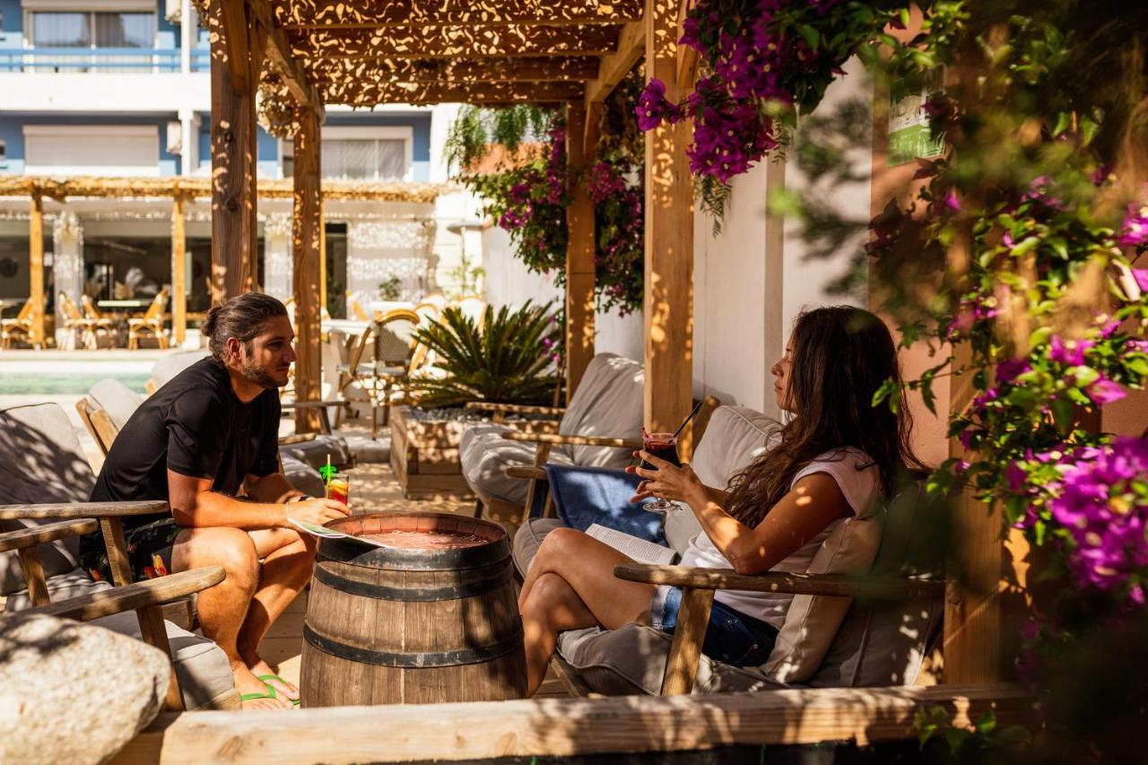 Hotel Les Sables - Urban Style - By Logis Hotels Canet-en-Roussillon Exterior photo